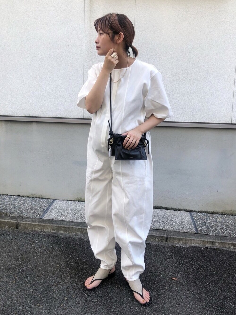 BACCAのオールインワン・サロペットを使った人気ファッション
