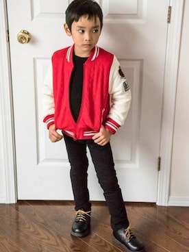 「kids」｜「アイテム（スタジャン）」を使った、キャサリンコテージさん（キッズ・120cm）の秋コーディネート