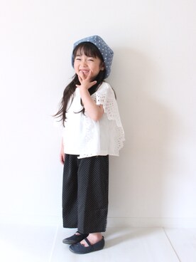 「apres les cours（アプレレクール）のアイテム（サロペット/オーバーオール）」を使った、こまさん（キッズ・90cm）の春コーディネート