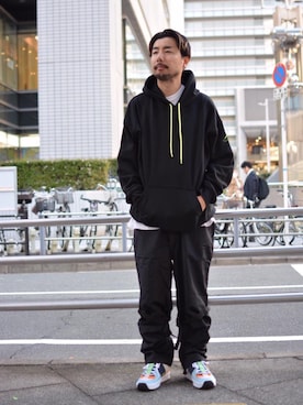 「MAGIC STICK（マジックスティック）のアイテム（パンツ）」を使った、Kiyotaka Nakagawaさん（メンズ・171cm）の冬コーディネート