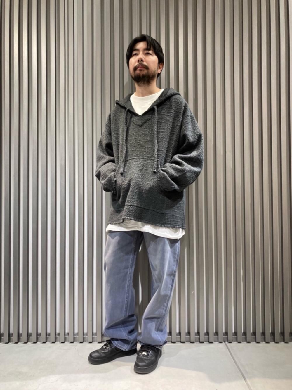 「ビューティ&ユース、beauty&youth、モンキータイム、ユナイテッドアローズ、MONKEY TIME、オトナストリート、eytys、United arrows、おとなカジュアル」｜「MONKEY TIMEの＜monkey time＞ G/DYE CTN MEXICAN PK/パーカー（パーカー、ブラック系）」を使った、Kiyotaka Nakagawaさん（メンズ・171cm）の冬コーディネートの1枚目の写真