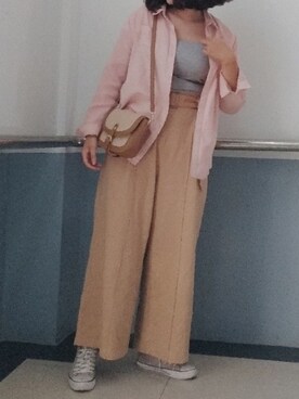 「5（ファイブ）のアイテム（チノパンツ）」を使った、Tongさん（レディース・170cm）の秋コーディネート