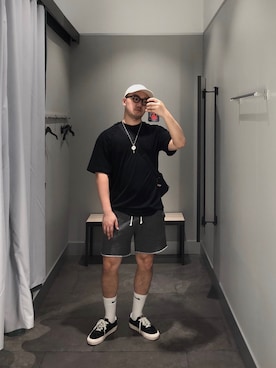 蛋妮🐷さんのコーディネート