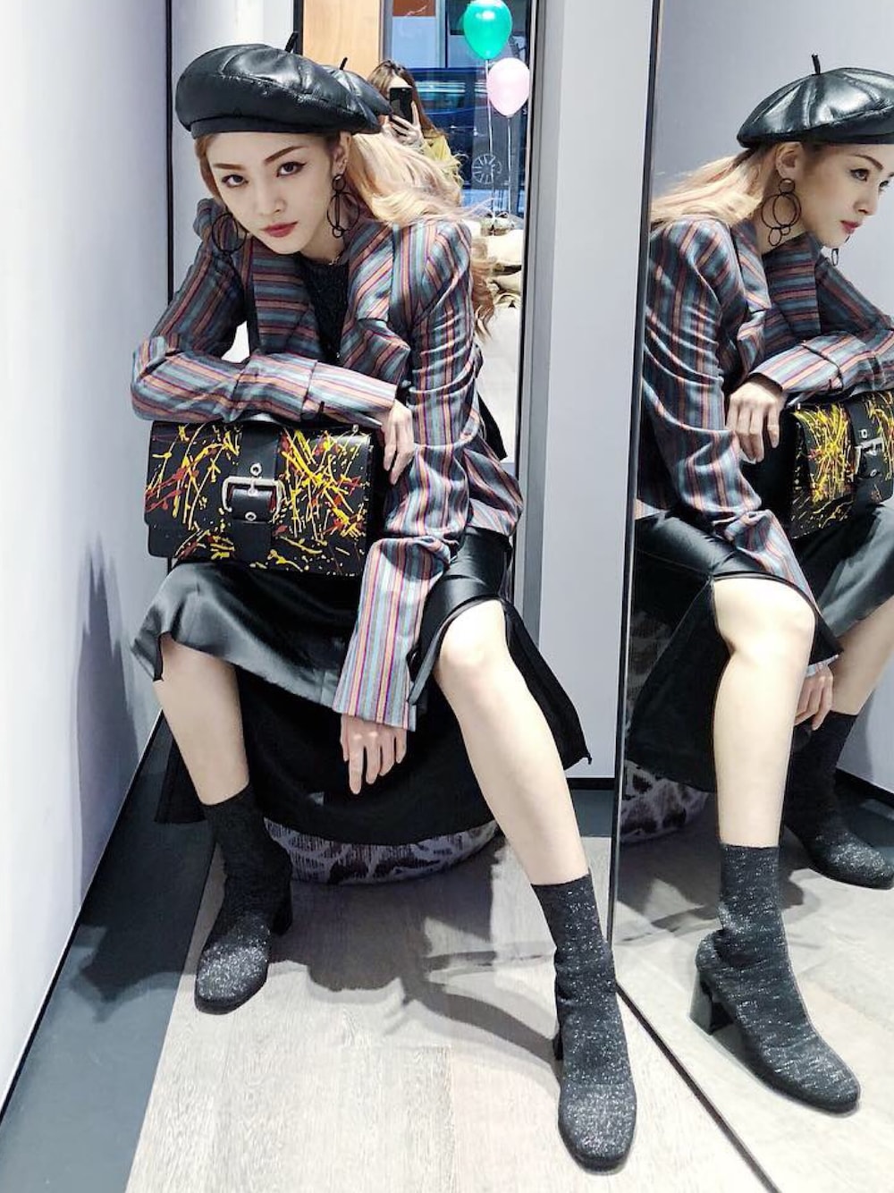 「Vivienne Westwoodのアイテム（ショルダーバッグ、ブラック系）」を使った、Enidlamさん（レディース・155cm）の秋コーディネートの1枚目の写真