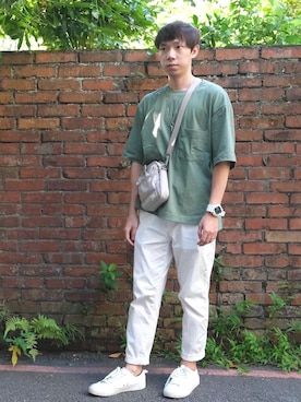 「plain-me（プレインミー）のアイテム（ボディバッグ/ウエストポーチ）」を使った、阿民さん（メンズ・170cm）の夏コーディネート