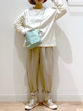 「アクティブコーデ」｜「アイテム（帽子）」を使った、ミカさん（レディース・160cm）の春コーディネート