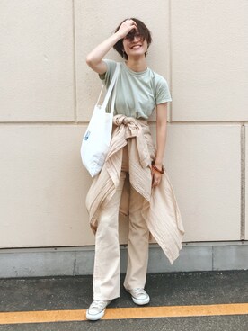 「UNE MANSION（ユヌマンション）のアイテム（シャツワンピース）」を使った、高千 真穂さん（レディース・165cm）の秋コーディネート