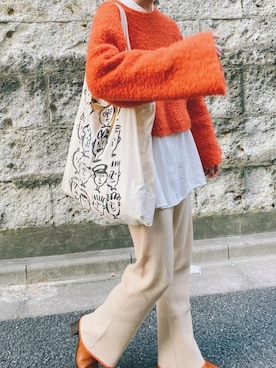 「IDEE（イデー）のアイテム（バッグ）」を使った、高千 真穂さん（レディース・165cm）の冬コーディネート