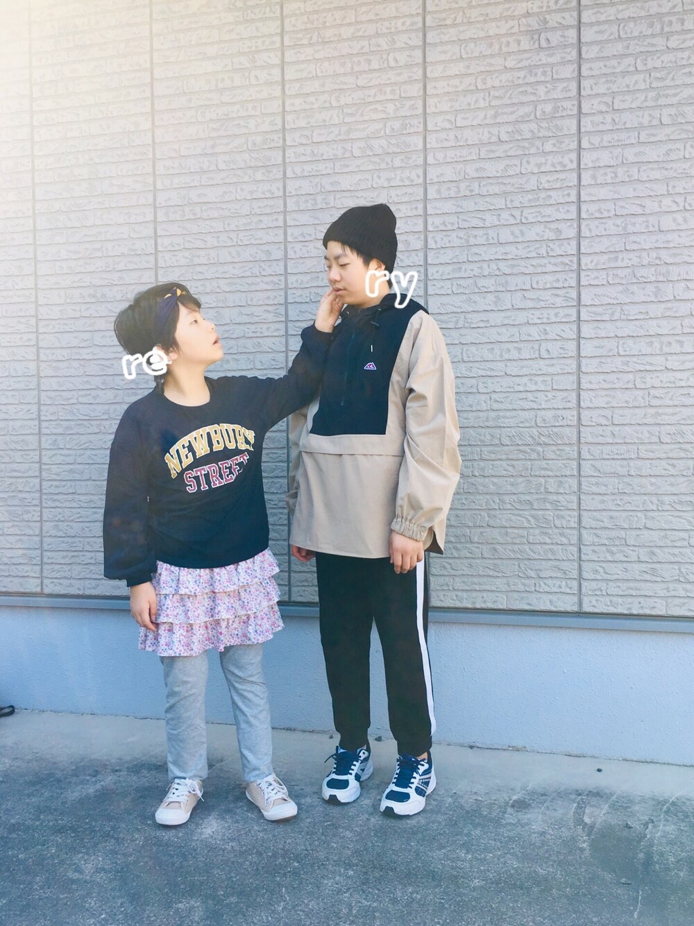 「やっぱりストリートが好き、秋のコーデ、カジュアルコーデ、GU、ニット帽、休日スタイル」｜「GUのアイテム（Tシャツ/カットソー、ブルー系）」を使った、Ry5Re0さん（キッズ・154cm）の秋コーディネートの1枚目の写真