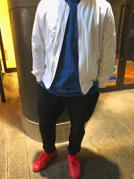 「アイテム（MA-1、ホワイト系）」を使った、Daiさん（メンズ・166cm）の冬コーディネート