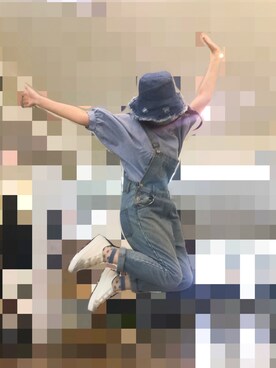 「無（ム）のアイテム（オールインワン・サロペット）」を使った、黃波利さん（レディース・158cm）の夏コーディネート