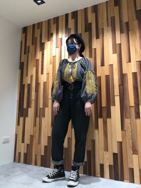 黃波利さんのコーディネート