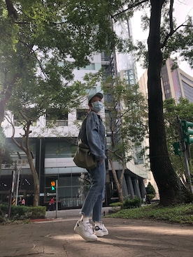 黃波利さんのコーディネート