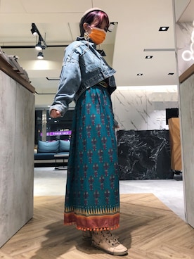 黃波利さんのコーディネート