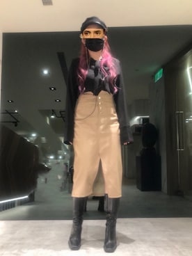 「BCBG（ビーシービージー）のアイテム」を使った、黃波利さん（レディース・158cm）の春コーディネート