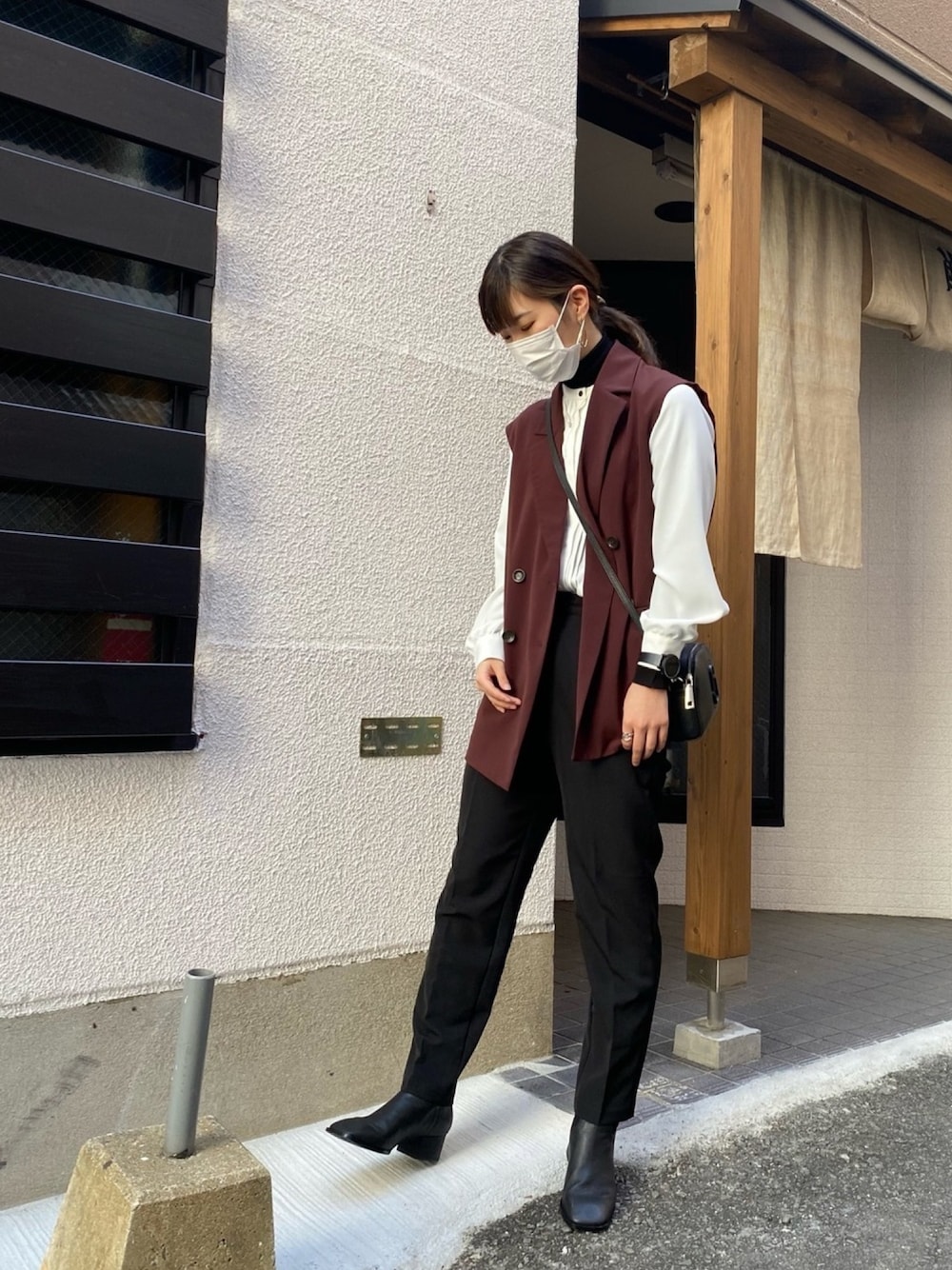 「オトナ女子、シンプル、秋のコーデ、ootd、モード」｜「UNITED TOKYOの《WEB限定》アレンジキーネックブラウス（シャツ/ブラウス、ホワイト系）」を使った、cstさん（レディース・166cm）の秋コーディネートの1枚目の写真