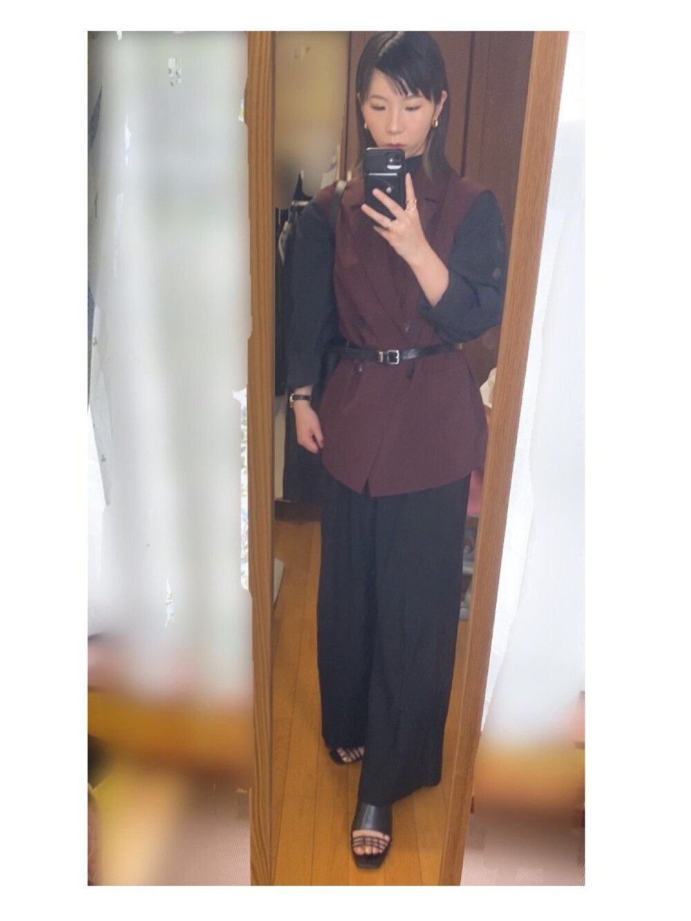 「休日スタイル、ootd、オトナ女子、シンプル、モード、RIM.ARK、UNITED TOKYO」｜「RIM.ARKのDouble brested cocoon vest（ベスト、レッド系）」を使った、cstさん（レディース・166cm）の春コーディネートの1枚目の写真