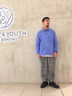 「BEAUTY&YOUTH UNITED ARROWS（ビューティーアンドユースユナイテッドアローズ）のアイテム（シャツ/ブラウス、ブルー系）」を使った、Shouya Kitayamaさん（メンズ・171cm）の冬コーディネート