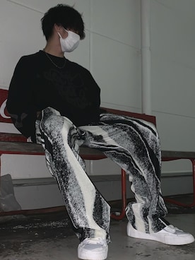 「FEKETE（フェケテ）のアイテム（パンツ）」を使った、kaifさん（メンズ・175cm）の秋コーディネート