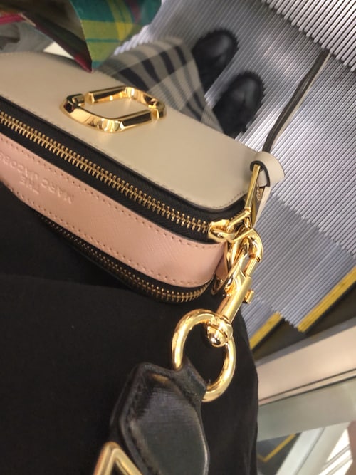 ✨極美品 マークジェイコブス スナップショット ショルダーバッグ 
