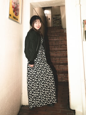 「SLY（スライ）のアイテム（MA-1）」を使った、sakiさん（レディース・158cm）の冬コーディネート
