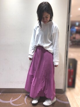 yurioneさんの「プリーツロングスカート ●」を使ったコーディネート