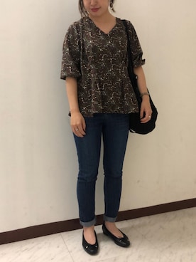「ぺプラムトップス」｜「アイテム（腕時計）」を使った、yurioneさん（レディース・154cm）の夏コーディネート