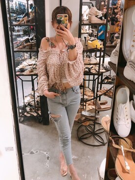 張妮妮さんのコーディネート