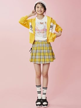 パーカー イエロー系 を使った 中学生 の人気ファッションコーディネート Wear
