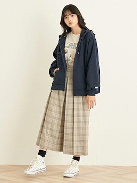 「ジップパーカ」｜Lovetoxicさん（キッズ・160cm）の春コーディネート