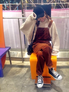 「コーデュロイキャップ」｜「アイテム（オールインワン・サロペット）」を使った、あろまんØさん（レディース・160cm）の秋コーディネート