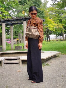 「CHARLES & KEITH（チャールズ & キース）のアイテム（アクセサリー）」を使った、あろまんØさん（レディース・160cm）の秋コーディネート