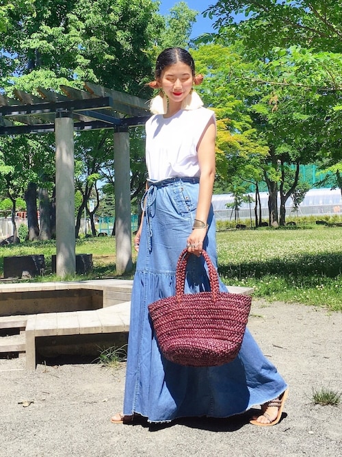 NOWOSのデニムスカートを使った人気ファッションコーディネート - WEAR