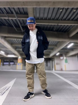 「AVIREX（アヴィレックス）の【直営店限定】エアフォース ベースキャップ/AIR FORCE BACES CAP（キャップ）」を使った、正さん（メンズ・170cm）の冬コーディネート