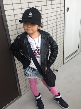 「ナイキスニーカー」｜「アイテム（ライダースジャケット）」を使った、airi🌈さん（キッズ・110cm）の冬コーディネート