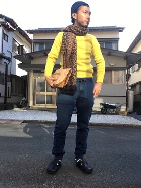 「BLUE BLUE（ブルーブルー）のアイテム（ニット/セーター）」を使った、ザキオさん（メンズ・173cm）の冬コーディネート