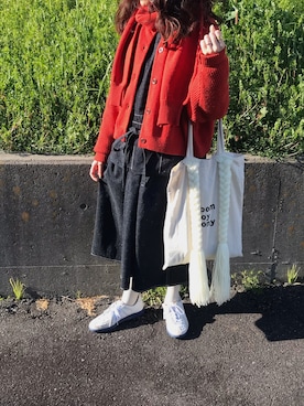 「YEAR（イヤー）のアイテム」を使った、HIMARIさん（レディース・151cm）の春コーディネート