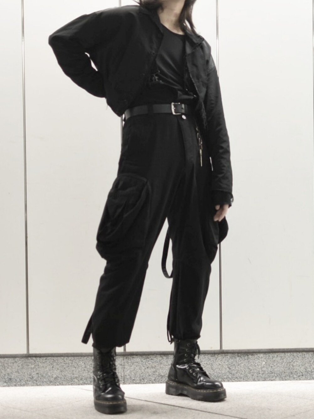 「yohjiyamamoto、B yohjiyamamoto、yohji yamamoto pour homme、Dr.Martens、ysformen」｜「B Yohji Yamamotoのアイテム（MA-1、ブラック系）」を使った、ぽぽさん（メンズ・170cm）の冬コーディネートの1枚目の写真