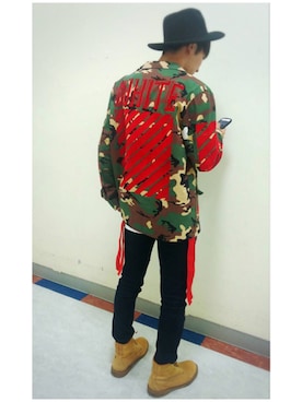「OFF-WHITE」｜「アイテム（ブーツ）」を使った、たくみさん（メンズ・176cm）の秋コーディネート