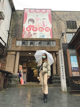 「雨」｜「アイテム（ダウンジャケット/コート）」を使った、Kaoriさん（レディース・167cm）の冬コーディネート