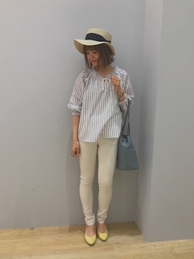 「earth music&ecology（アースミュージックアンドエコロジー）のアイテム（ハット）」を使った、ぐちょめさん（レディース・157cm）の春コーディネート