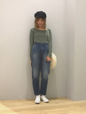 「earth music&ecology（アースミュージックアンドエコロジー）のアイテム（キャスケット）」を使った、ぐちょめさん（レディース・157cm）の秋コーディネート