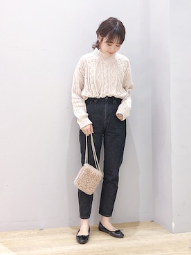 「earth music&ecology（アースミュージックアンドエコロジー）のアイテム」を使った、ぐちょめさん（レディース・157cm）の秋コーディネート