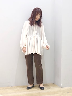 「earth music&ecology（アースミュージックアンドエコロジー）のアイテム（チュニック）」を使った、ぐちょめさん（レディース・157cm）の春コーディネート