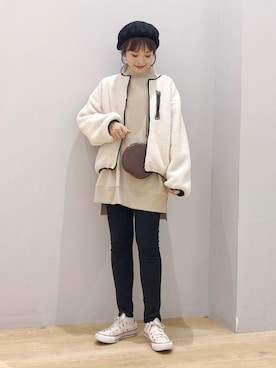 「earth music&ecology（アースミュージックアンドエコロジー）のアイテム（ハンチング/ベレー帽）」を使った、ぐちょめさん（レディース・157cm）の秋コーディネート