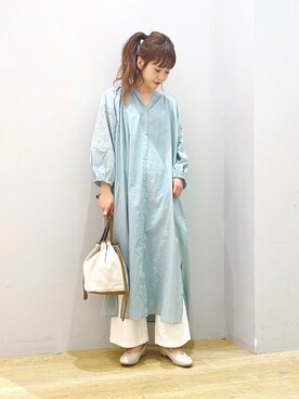 「earth music&ecology（アースミュージックアンドエコロジー）のエンブロイダリー刺繍ワンピース ＊（ワンピース）」を使った、ぐちょめさん（レディース・157cm）の春コーディネート