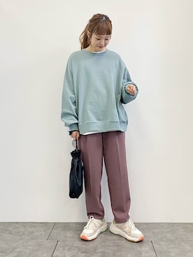 「earth music&ecology（アースミュージックアンドエコロジー）のアイテム（スウェット）」を使った、ぐちょめさん（レディース・157cm）の春コーディネート