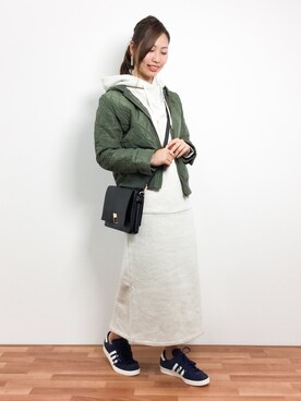 「ラフスタイル」｜「アイテム（モッズコート）」を使った、KIIさん（レディース・160cm）の冬コーディネート