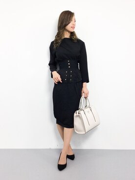 「Guess（ゲス）のGUESS BEACHMONT SATCHEL（ハンドバッグ）」を使った、KIIさん（レディース・160cm）の冬コーディネート