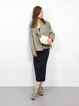 「LAPUIS（ラピュイ）のアイテム（クラッチバッグ）」を使った、KIIさん（レディース・160cm）の冬コーディネート